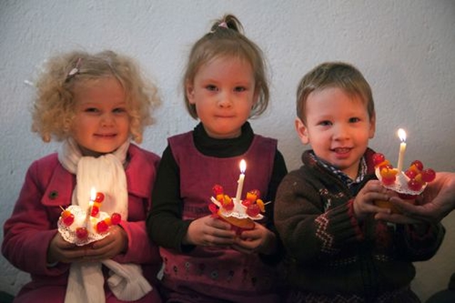 Children who participated in the Christingle Service in St Patrick’s Church, Dalkey.