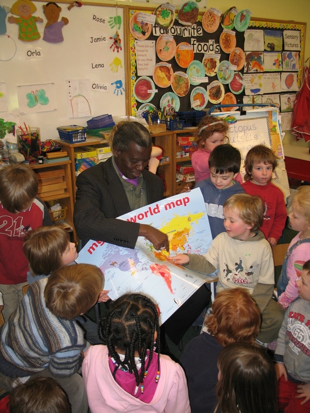 The Rt Revd Hilary Adebo, Bishop of Yei in the Southern Sudan with children of Delgany National School, Co Wicklow. The Bishop and his wife were visiting to thank the school for their support for the construction of a new school in Payawa in the Sudan.