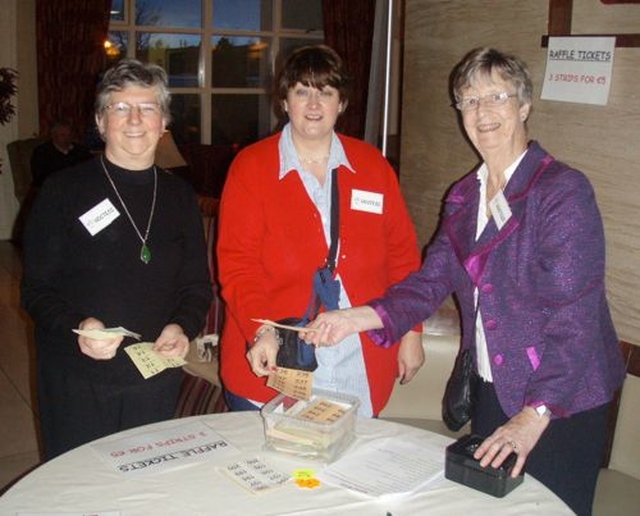 Hazel Vickery, Miriam and Louie Tomkins at the Neven Maguire cookery demonstration which raised funds for the parishes of Narraghmore and Timolin with Castledermot and Kinneagh.