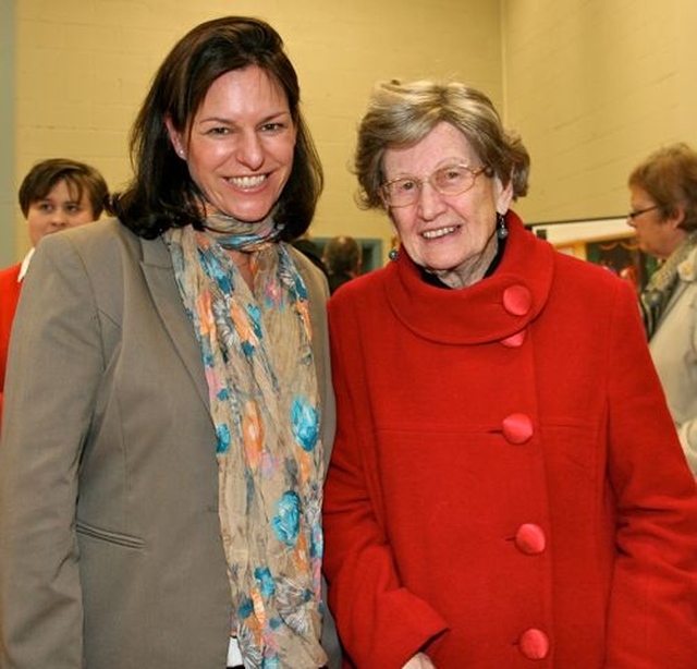 Lisa O’Shea of GOAL and Sheila Mulcahy, mother of Dr David Mulcahy, following the dedication of Khanaberia Primary School in Calcutta which took place in Blessington No 1 School. 