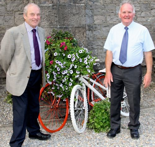 Billy Gould and John Donoghue who helped organised the teams of volunteers during the three day St Maelruain’s Flower Festival and Festival of Hands which took place in the church in Tallaght over the weekend. 