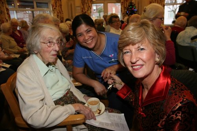 Patricia Mayes, Audrey Craven and Gina Escabarte were among those attending the service of Nine Carols and Lessons in the Brabazon. 
