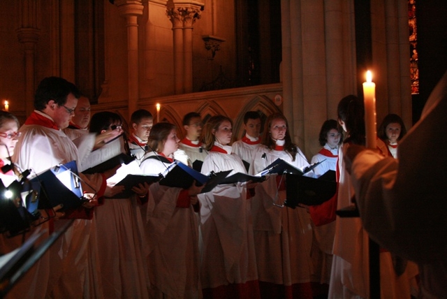 Candlelit Advent Procession, Christ Church Cathedral. Photo: David Wynne.