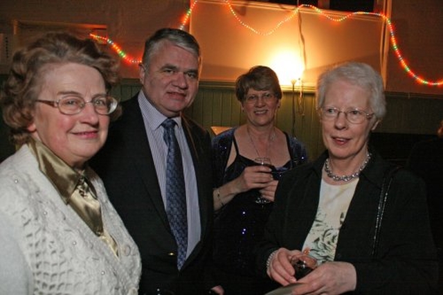 Helen McMahon, Terence Coghlan, Carol Revington and Maria Clothworthy were at the recent Sandford & St Philip’s Christmas
Festivities in St Philip’s, Milltown Parish Hall.