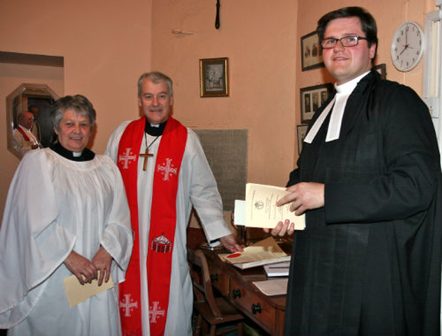 Preparing to make the declarations prior to the institution of Revd Olive Henderson as rector of the grouped parishes of Donoughmore and Donard with Dunlavin were Revd Olive Henderson, the Archbishop of Dublin, the Most Revd Dr Michael Jackson and Diocesan Registrar, Revd Stephen Farrell. The institution took place in St Nicholas’ Church in Dunlavin. 