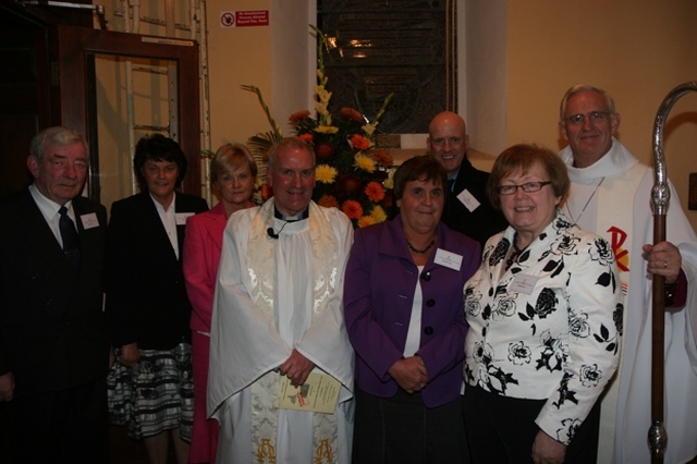 Pictured shortly before his institution as the new Rector of Castleknock and Mulhuddart with Clonsilla is the Revd Paul Houston (centre) with his Churchwardens (left to right) Sam McKeever (Castleknock), Sadie Smullen (Mulhuddart), Valerie Fildes (Clonsilla), Margaret Tutty (Clonsilla), Michael Husey (Mulhuddart) and Rachel Devlin (Castleknock) and the Archbishop of Dublin, the Most Revd Dr John Neill.