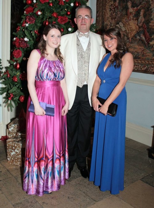 The Very Revd Dermot Dunne with Georgina and Claire Ryan at the recent ‘Bid to Save Christ Church’ Ball in Castle Durrow, Durrow,
Co Laois.
