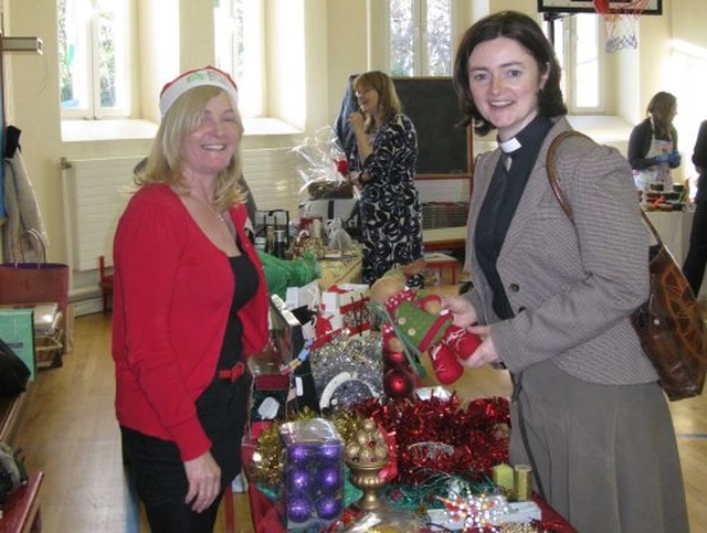 Anne Maguire and the Revd Anne–Marie O’Farrell at the recent Sandford Parish Christmas Bazaar.
