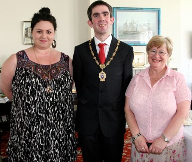 Deputy manager of Damer Court, Clare Chambers; the Deputy Lord Mayor of Dublin, Padraig McLoughlin; and the manager of Damer Court, Enid Richardson, at the Damer Court open day. 