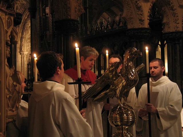 Fiona Fisher reading at the Candlemas service in Christ Church Cathedral.