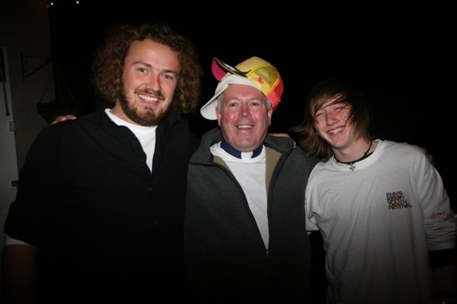 Fr John Synnott, PP of Enniskerry (centre) with Scott Evans, Cashel and Ossory Youth Officer (left) and a friend at the Enniskerry Youth Festival's Acoustic Cafe. The Enniskerry Youth Festival is part of Enniskerry 150 celebrations.