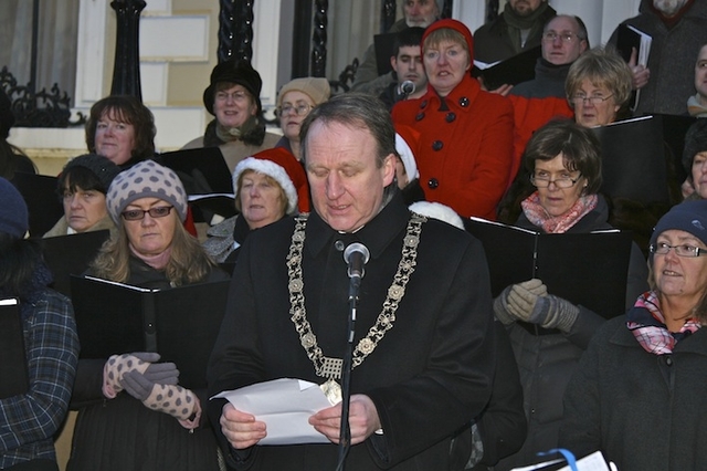 The Lord Mayor of Dublin, Gerry Breen, pictured reading at the Ecumenical Carol Singing in front of the Mansion House, Dawson Street, Dublin.