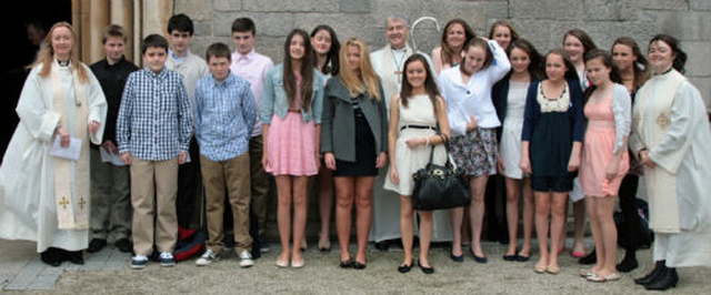 Candidates for confirmation at Sandford Parish with Archbishop Michael Jackson, Revd Sonia Gyles and Revd Ann Marie O’Farrell.