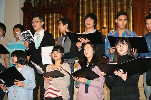 The Dublin Korean Church Choir sing at the Adelaide Road Presbyterian Church as part of the Advent Walk of Light, an inter-church journey organised by the Dublin Council of Churches.
