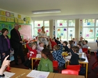 Lámh in airde - The Archbishop of Dublin, the Most Revd Dr John Neill visits a West Dublin Primary School.