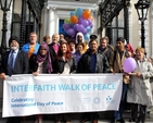 Dublin’s Faith Leaders, including Archbishop Michael Jackson, and members of Dublin City Interfaith Forum join the Deputy Lord Mayor of Dublin on the steps of the Mansion House at the end of the Walk of Peace which marks the UN International Day of Peace. 