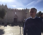 The Revd Ken Rue at Damascus Gate during the visit of a delegation from Dublin and Glendalough to the Diocese of Jerusalem. (Photo: Linda Chambers)
