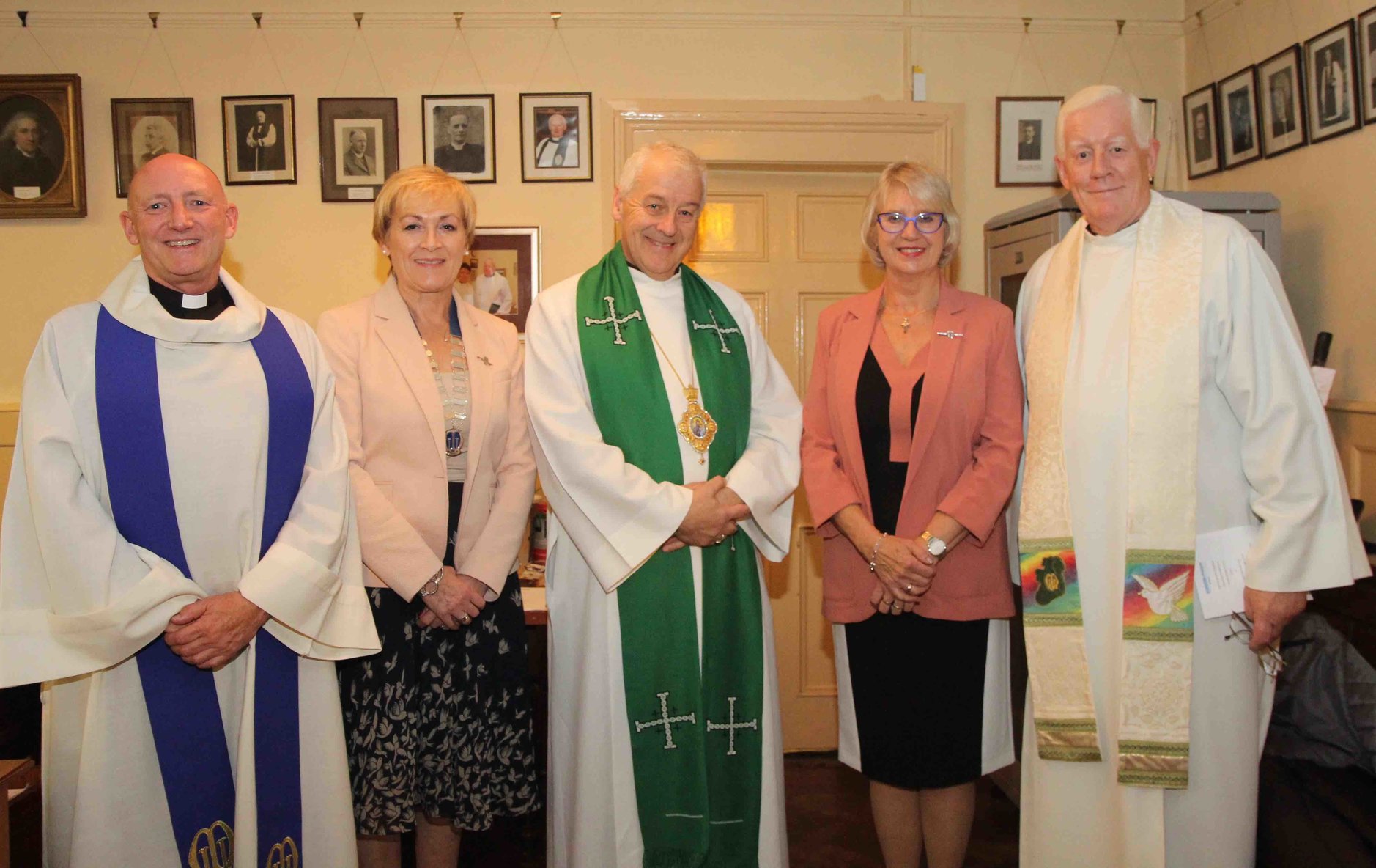 Mothers’ Union Members Urged to Consider How They Can Best Serve - All Ireland president addresses D&G diocesan service.