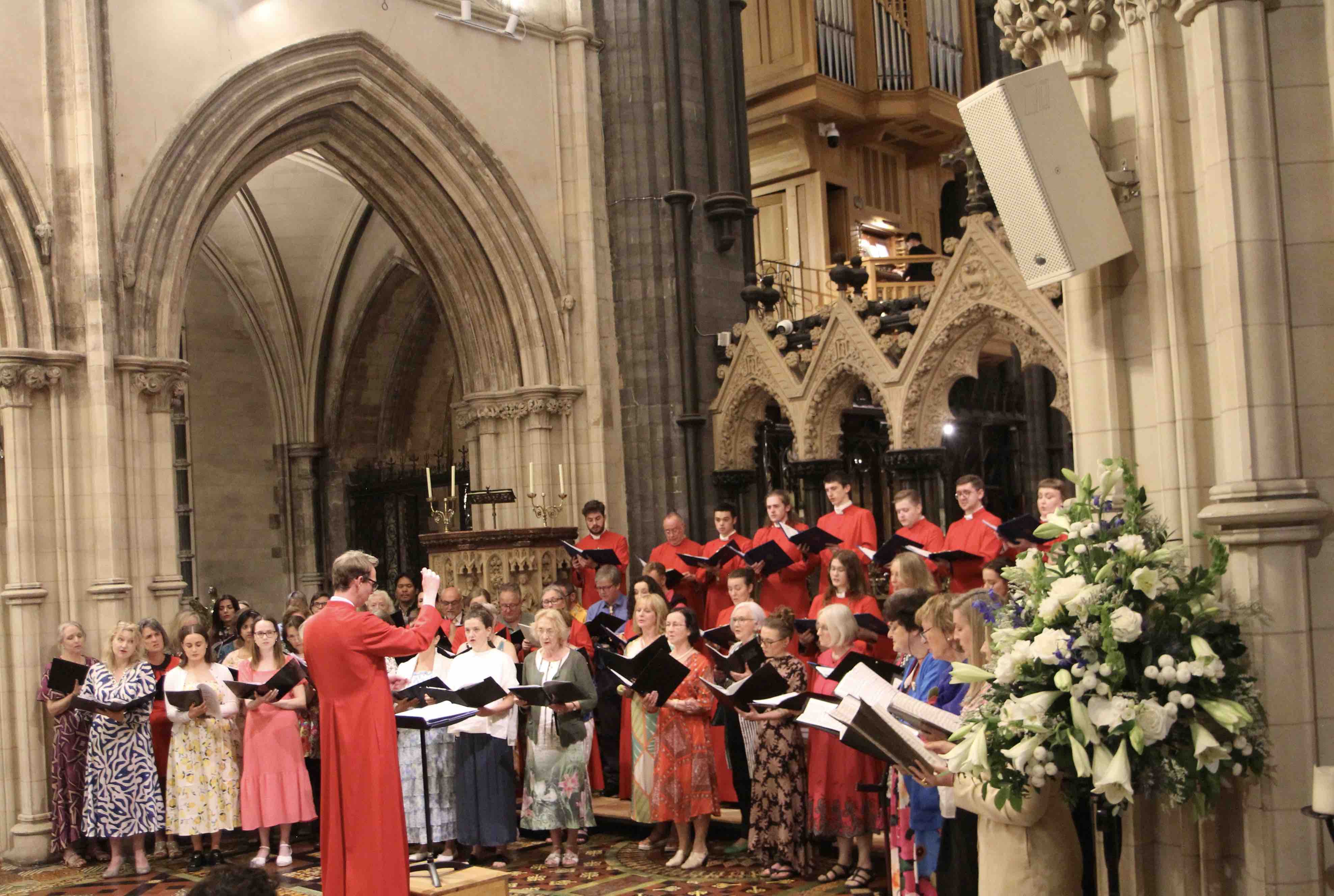 The Cathedral Choir and the Community Chorus.