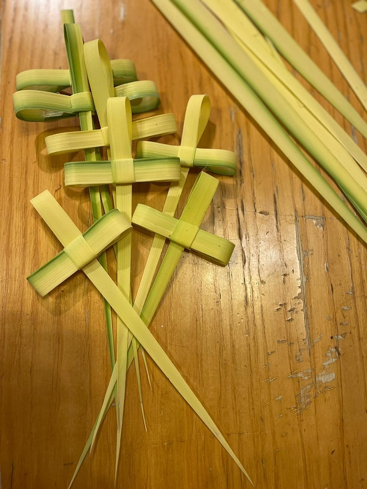 Palm Crosses made in St George's Cathedral, Jerusalem, for Palm Sunday 2024. (Photo: St George's Cathedral, Jerusalem on Facebook)