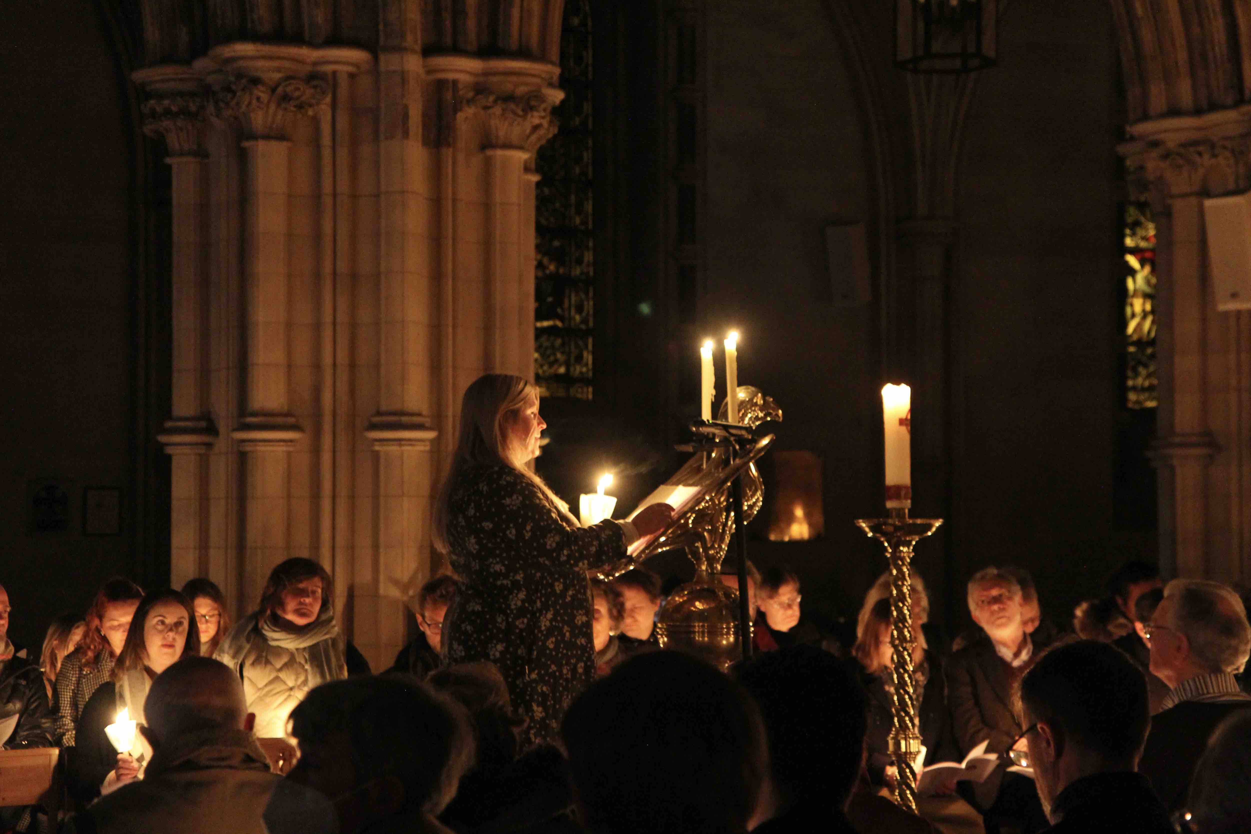 Cathedral Candlelit Service Marks Beginning of Advent - The United ...