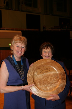 Avril Gillatt with Ann Walsh Diocesan President 